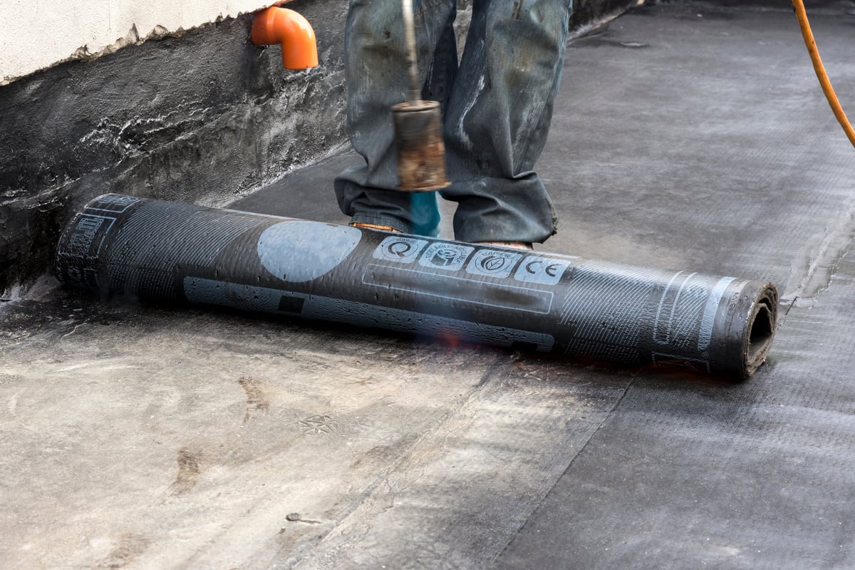 burning the waterproof membrane